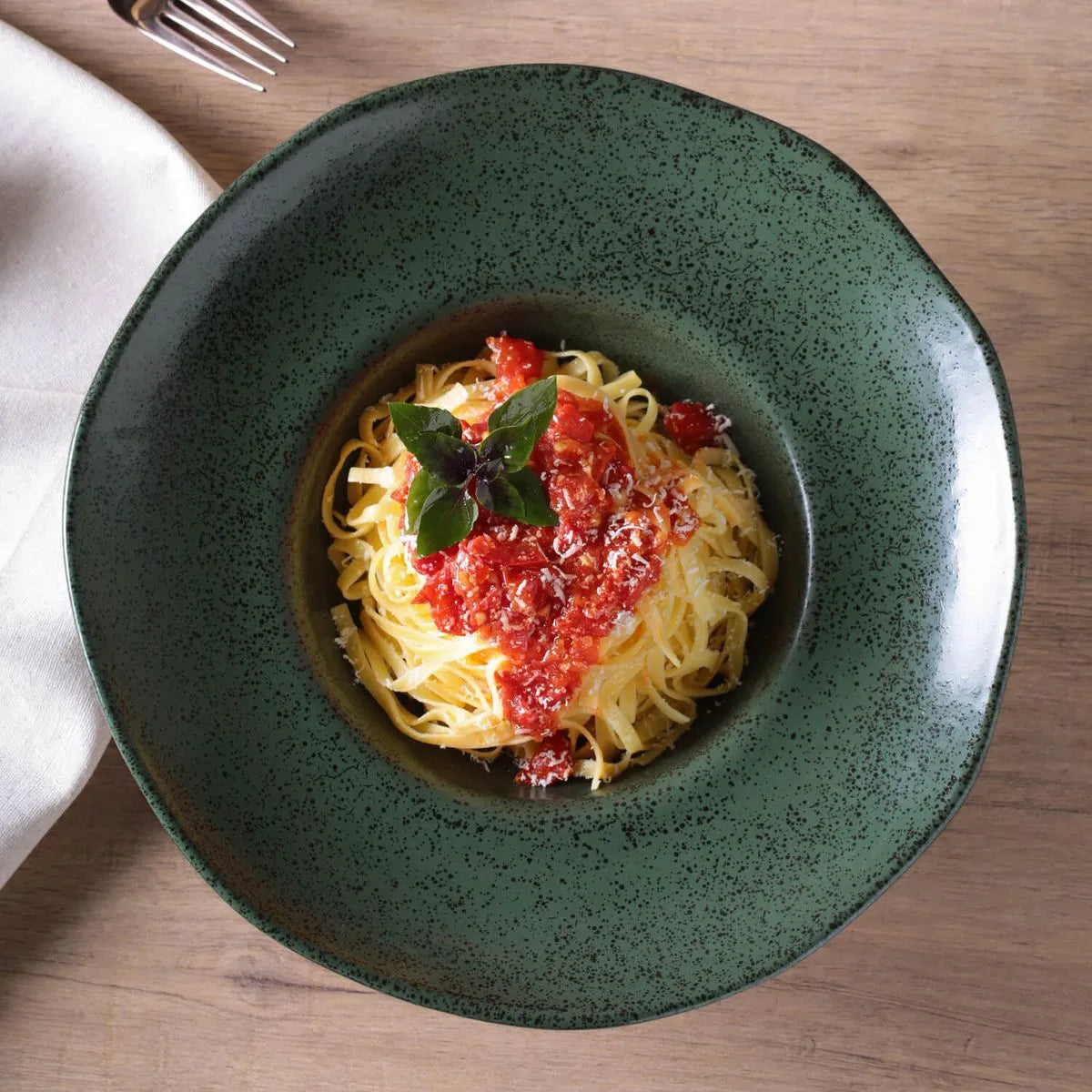 Pasta Dinner Plate Deep Rim Stoneware 28 cm  x 6,5 cm 450 ml Greenery Colour Made in Brazil Organic Shape Porto Brasil Ceramic Make a Set